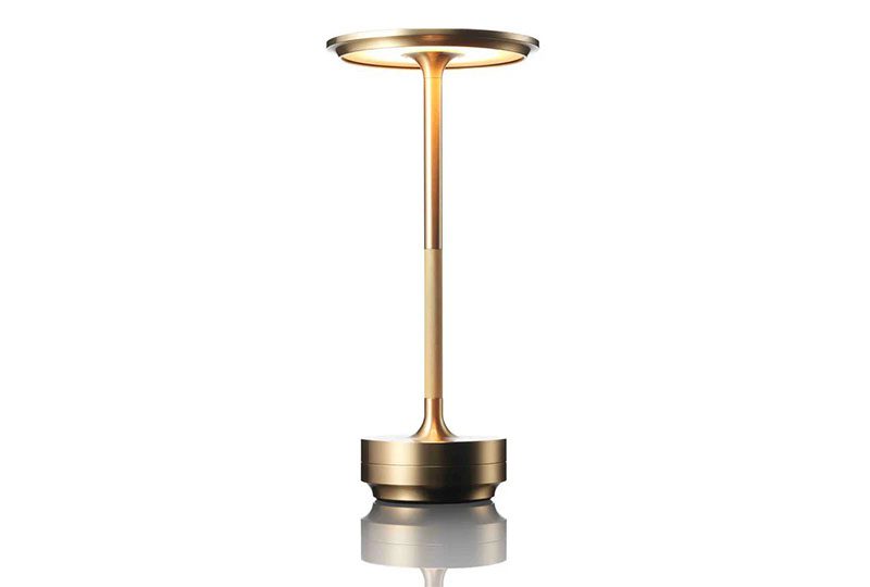 0_0023_Ambient Metallic Cordless Table Lamp